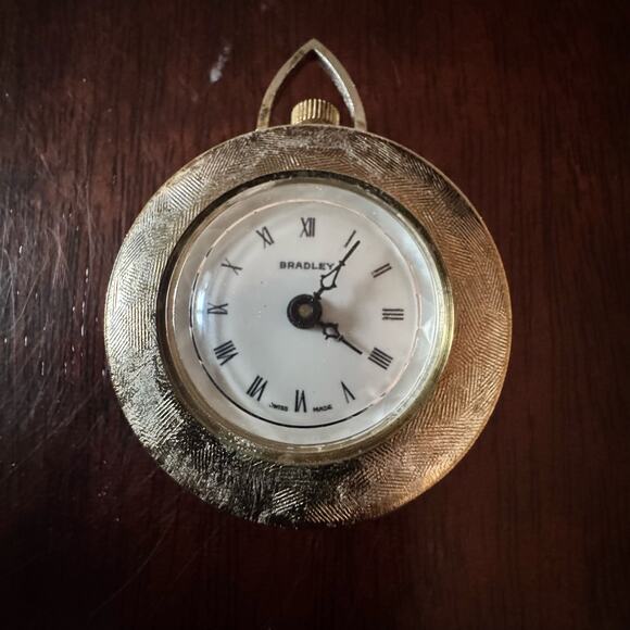 VTG Bradley Pendant Watch Gold Tone Mechanical Movement Swiss Made - Picture 5 of 16